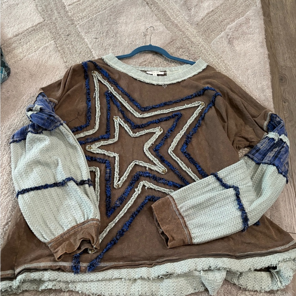 Oli & Hali Star Pattern Sweater in Brown and Gray